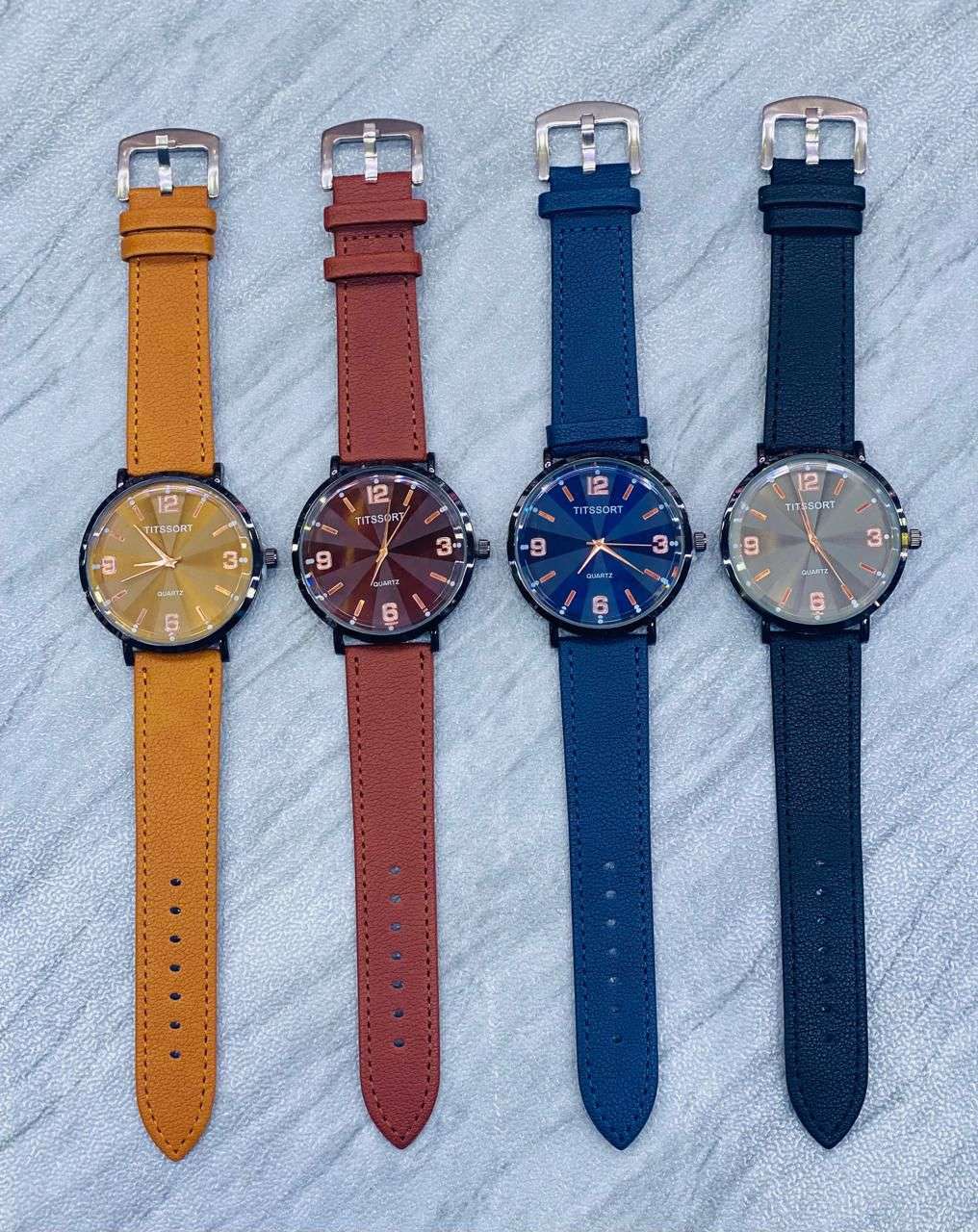 TITSSORT LEATHER WATCH FOR MEN