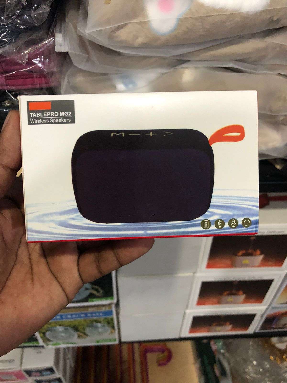 TABLE PRO MG2 WIRELESS SPEAKER
