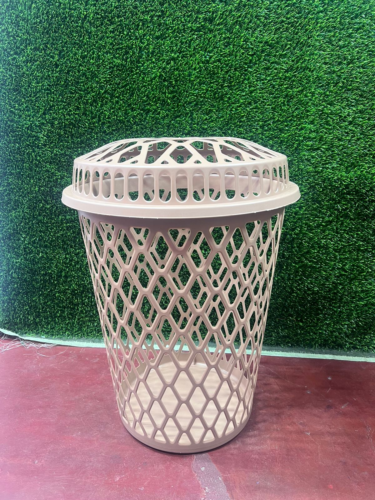 LAUNDRY BASKET